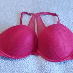 40DD Victoria Secret Push-Up Bra